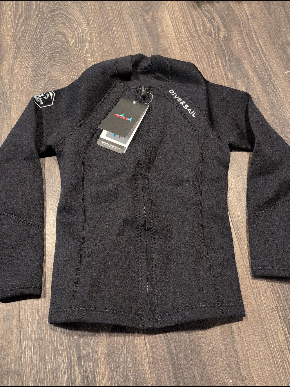 Dive & Sail Wetsuit Top Front Zip Jacket Black Neoprene Nylon Small 2mm NWT